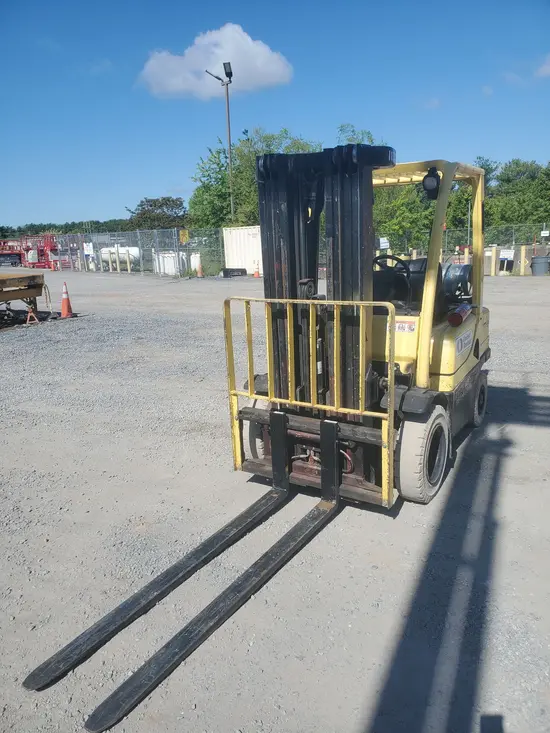 2017 HYSTER H50FT Warehouse Forklift