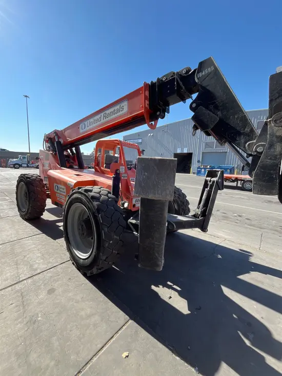 2017 SKYTRAK 10054 Forklift