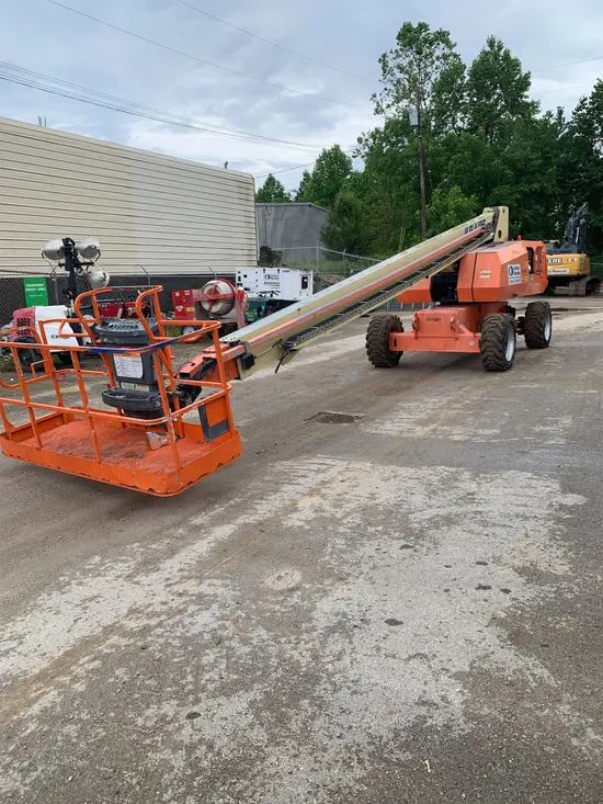 2014 JLG 800S Boom Lift