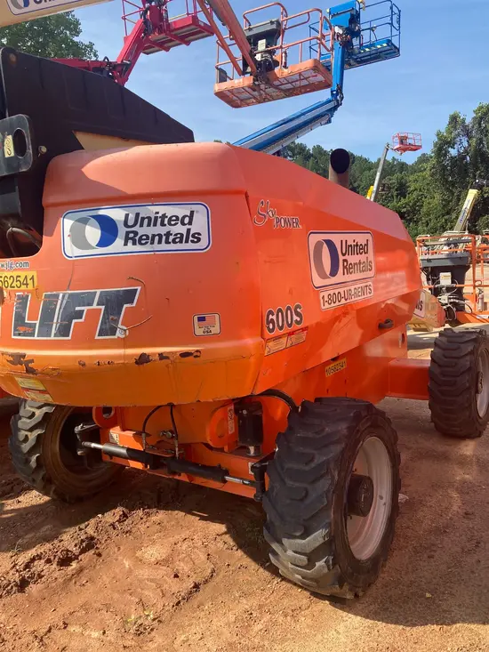 2017 JLG 600S Boom Lift