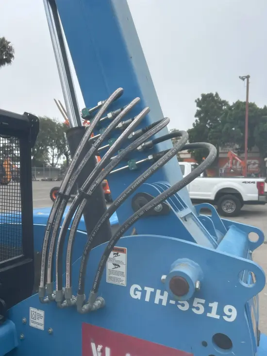 2017 Genie GTH-5519 Forklift