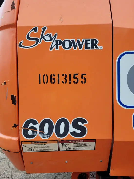 2017 JLG 600S Boom Lift