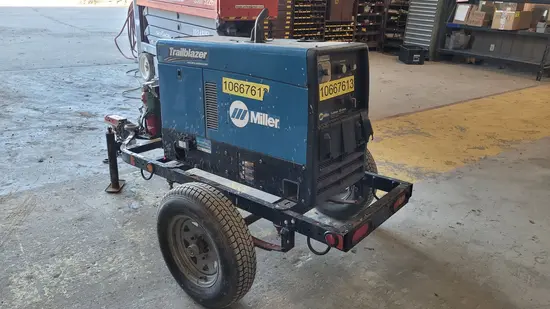 2017 Miller Welders TRAILBLAZER325D Welder