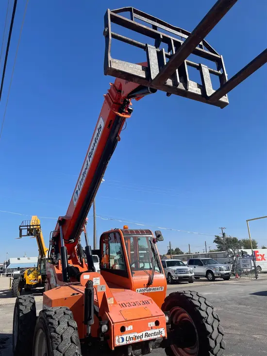 2015 SKYTRAK 6042 Forklift