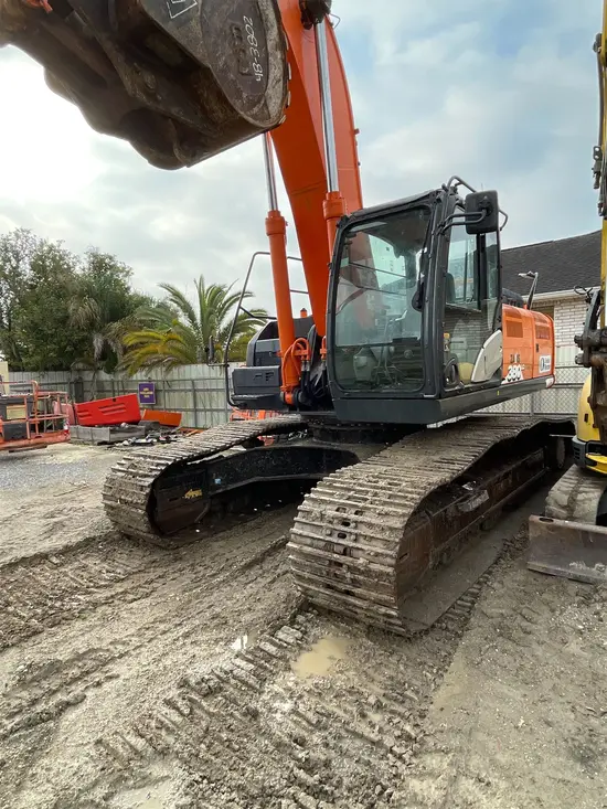 2016 HITACHI ZX380LC-6 Excavator
