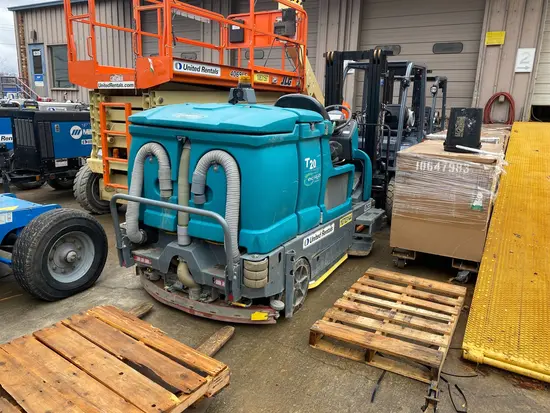 2017 Tennant T-20 Scrubber