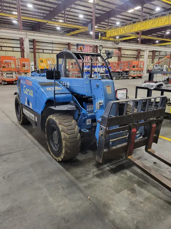 2017 Genie GTH-5519 Forklift