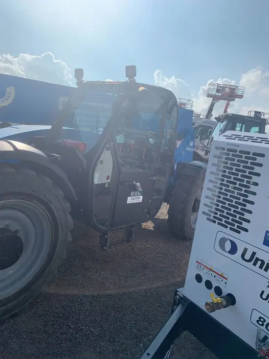 2017 Genie GTH-844D Forklift