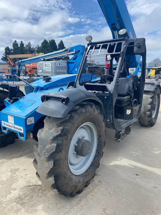 2015 Genie GTH-844 Forklift