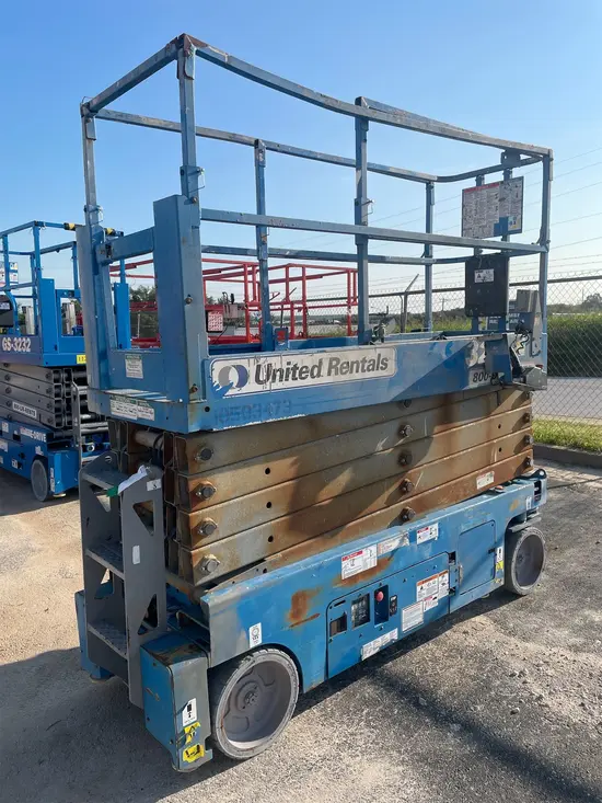 2016 Genie GS-3232 Scissor Lift