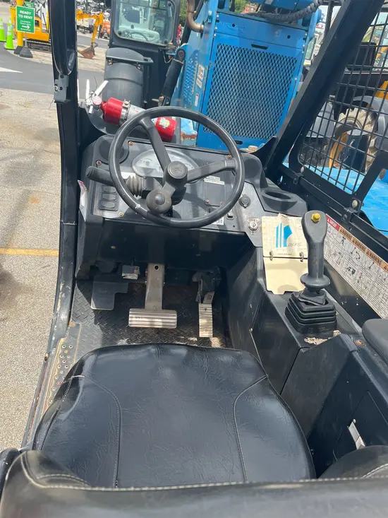 2016 Genie GTH-844 Forklift