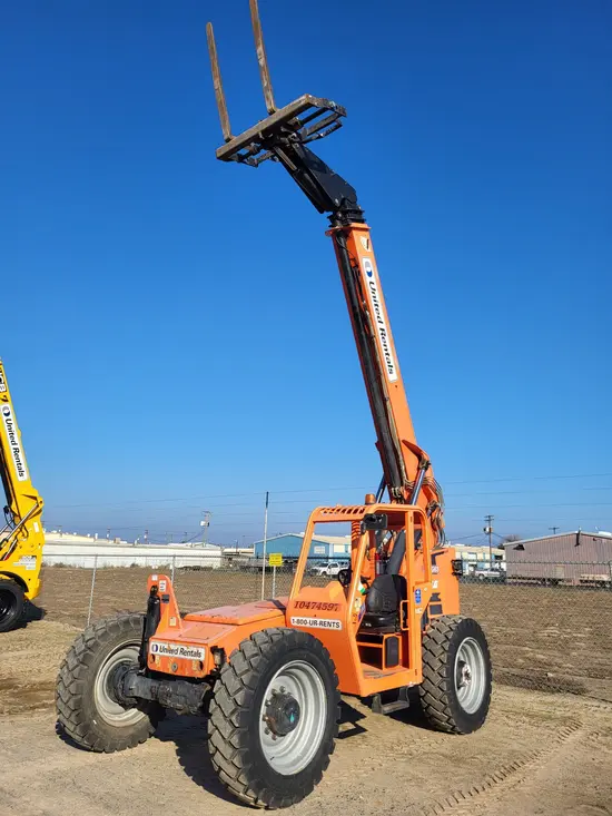 2016 SKYTRAK 8042 Forklift