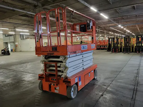 2018 Snorkel S4732E Scissor Lift