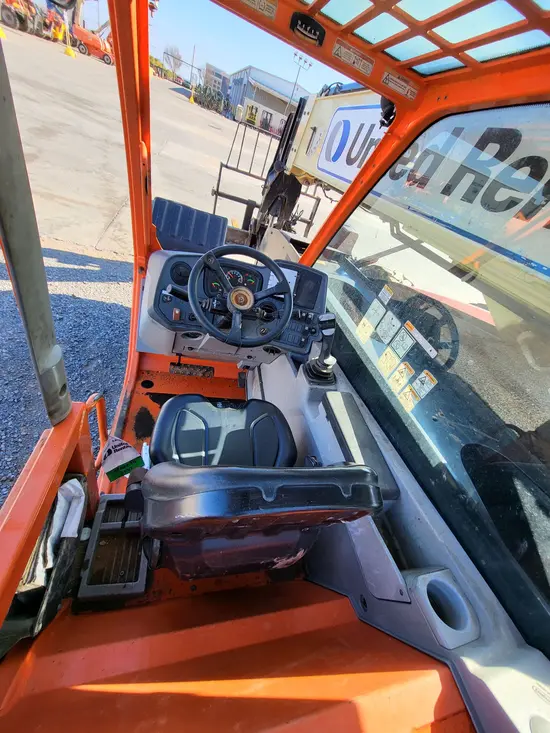 2016 JLG 642 Forklift