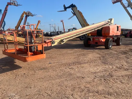 2015 JLG 800S Boom Lift