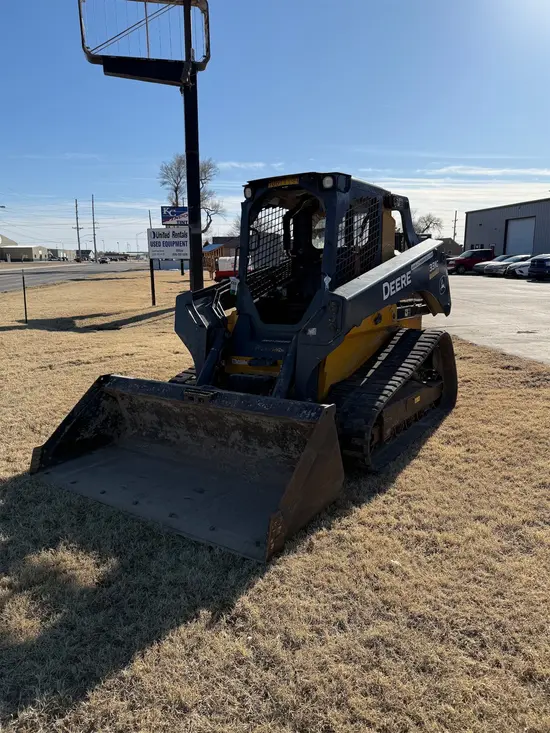 2017 John Deere 331G Track Loader