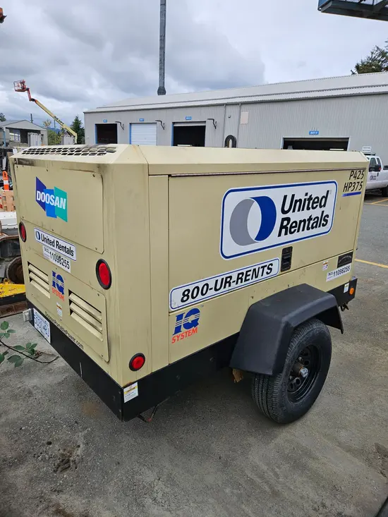 2020 Doosan P425/HP375EXT4I Air Compressor