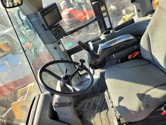 2019 John Deere 544L Wheel Loader
