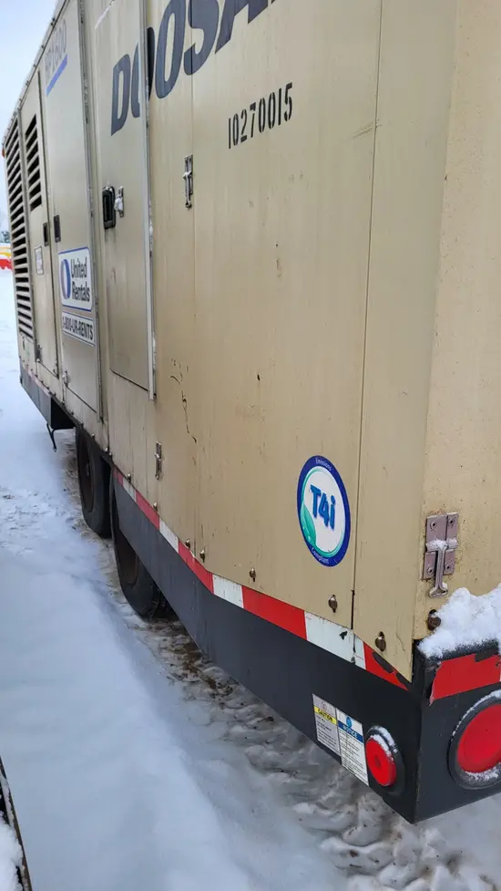 2014 Doosan HP1600WCU-T4I Air Compressor