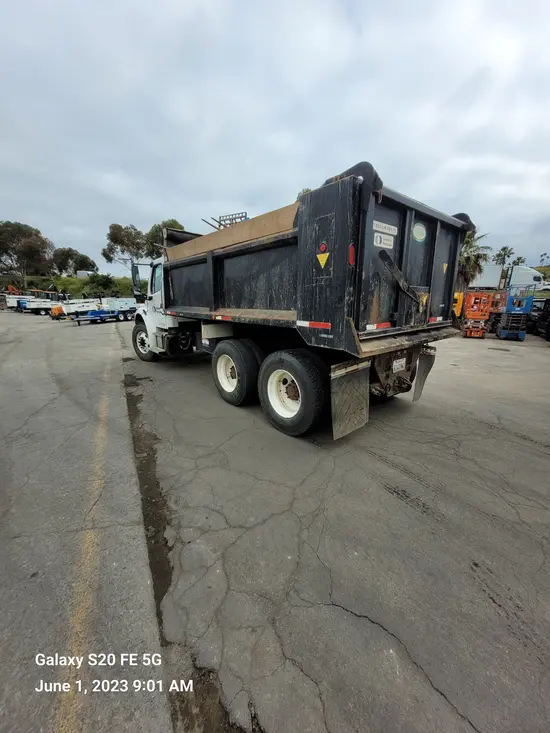 2019 Freightliner M2 106 DUMP Truck