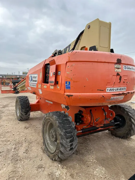 2017 JLG 800S Boom Lift