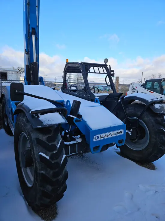 2016 Genie GTH-844D Forklift
