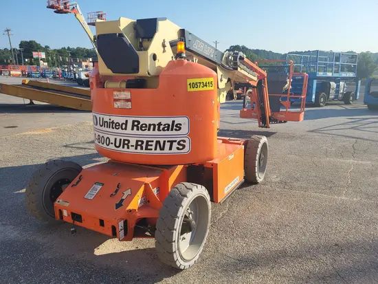 2017 JLG E450AJ Articulating Boom Lift