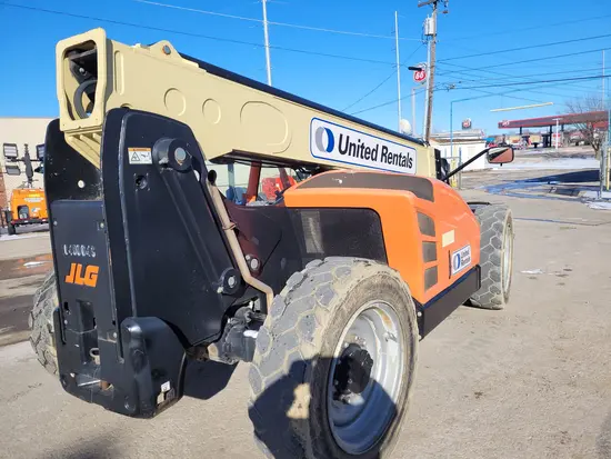 2016 JLG 642 Forklift