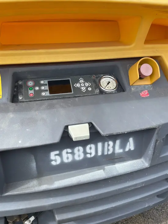 2018 Atlas Copco XAS185 Air Compressor