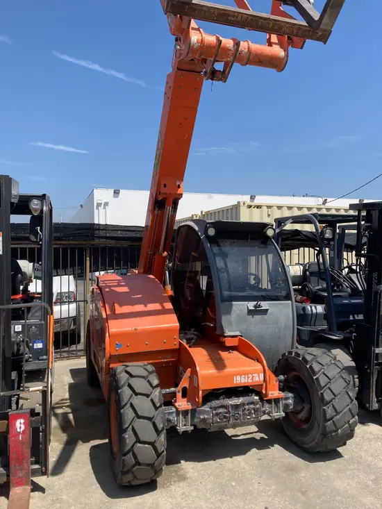 2017 XTREME XR5919 Forklift