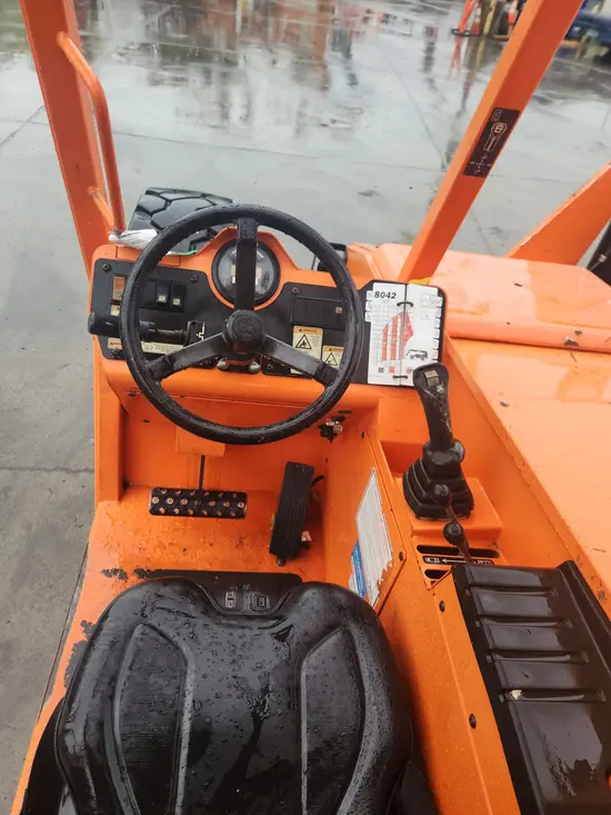 2017 JLG 8042 S Forklift