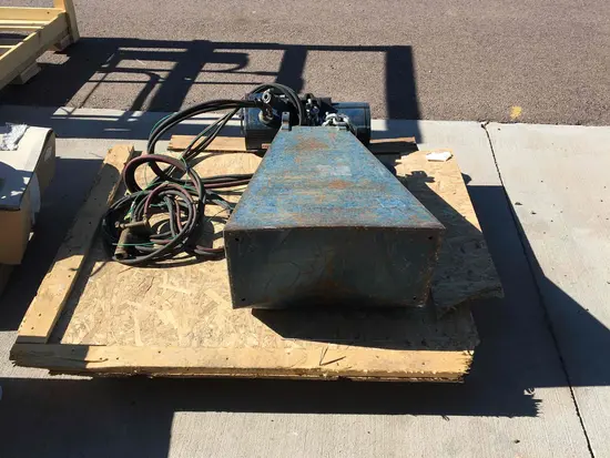 2011 JD NEUHAUS PROFI 3T 6T Hoist