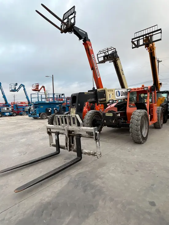 2014 JLG G6-42A Forklift