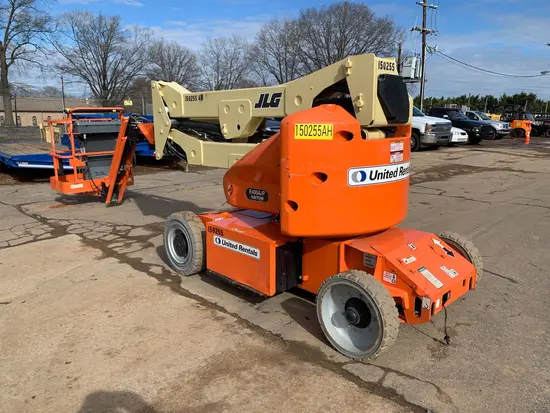 2015 JLG E400AJPN Articulating Boom Lift