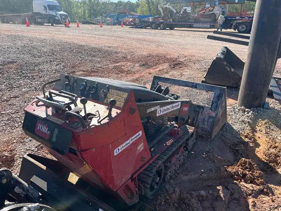 2019 Toro TX427 Track Loader