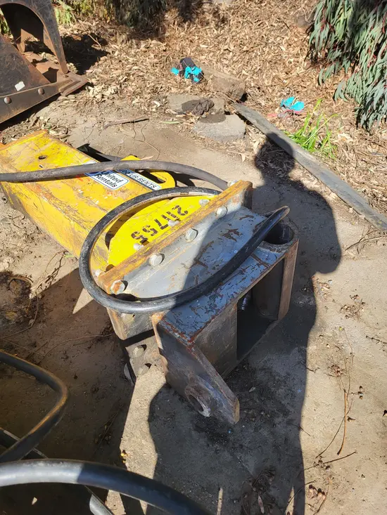 2018 Arrowhead Rockdrill R75S Attachment