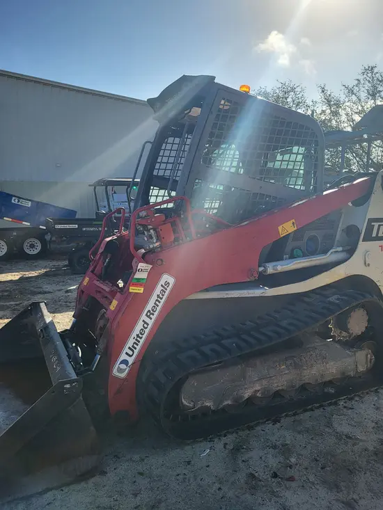 2019 Takeuchi TL12R2-CR Track Loader