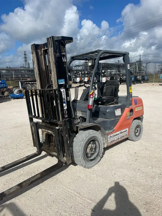 2017 Toyota 8FDU30 Warehouse Forklift