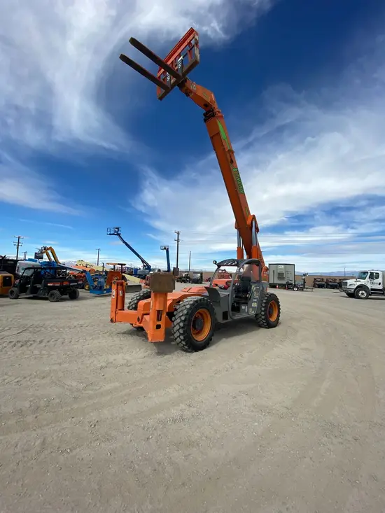 2015 XTREME XR1255 Forklift