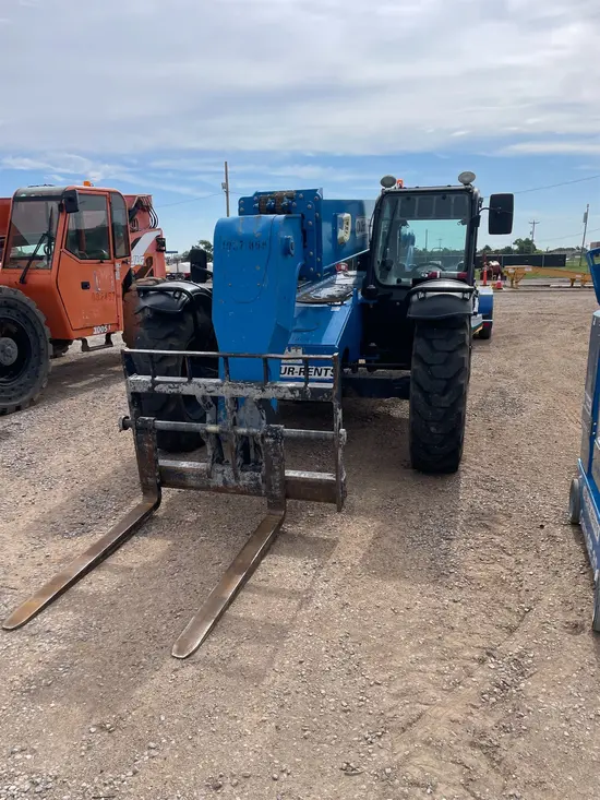 2015 Genie GTH-844 Forklift