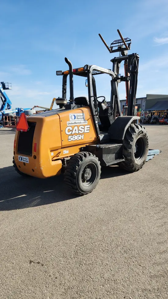 2021 Case 586H Forklift