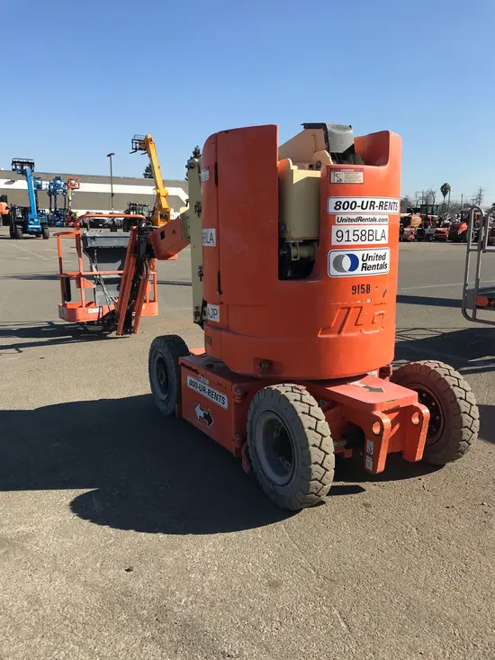 2014 JLG E300AJP Articulating Boom Lift