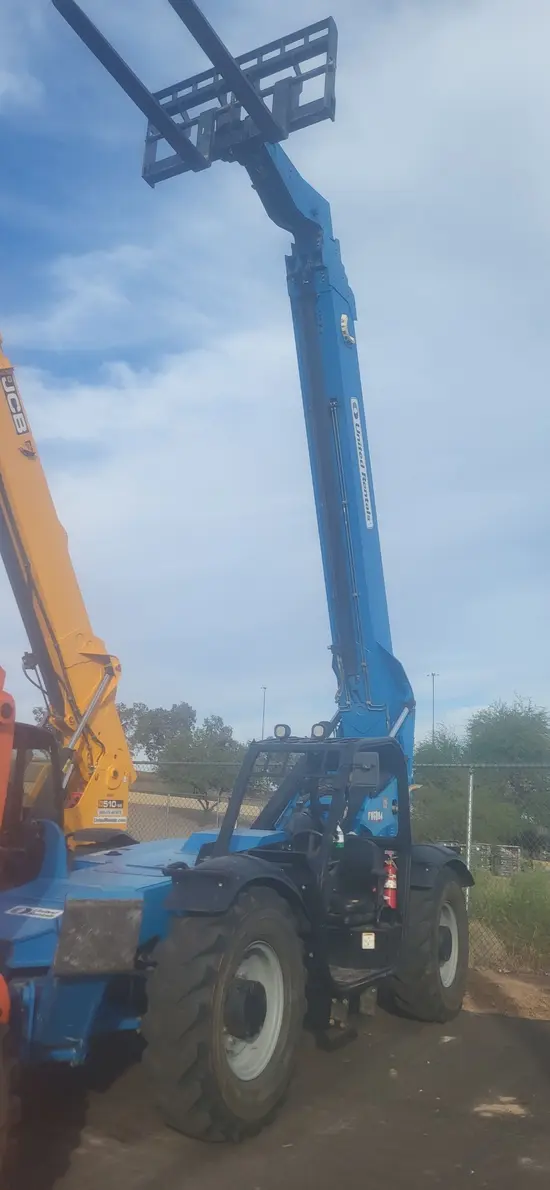 2016 Genie GTH-1056 Forklift