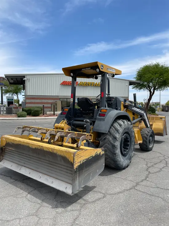 2016 John Deere 210L EP Wheel Loader
