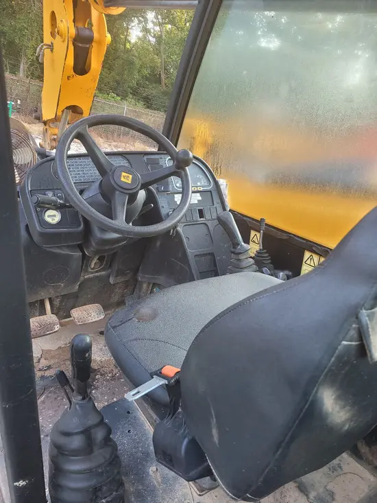 2015 JCB 507-42 Forklift