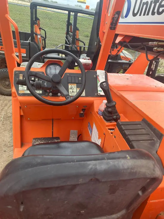 2016 SKYTRAK 8042 Forklift