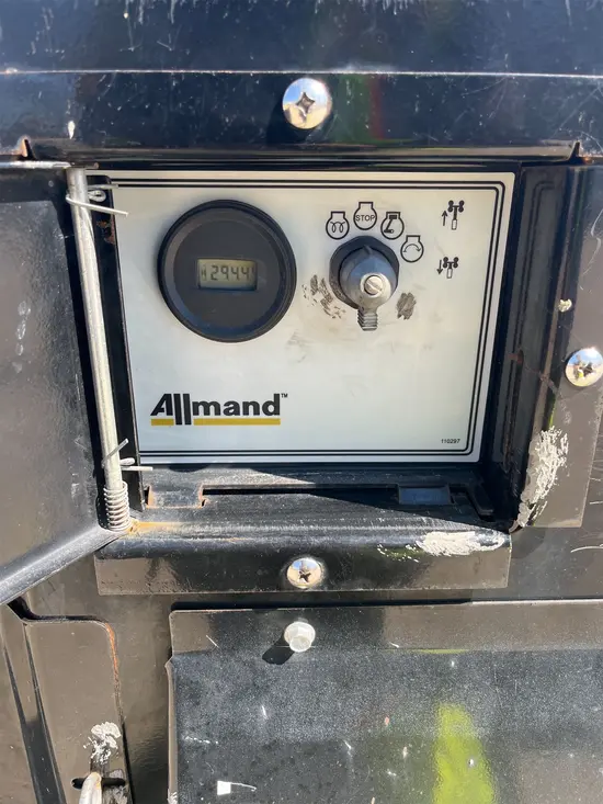 2019 Allmand NLV-ML3EC Towable Light Tower