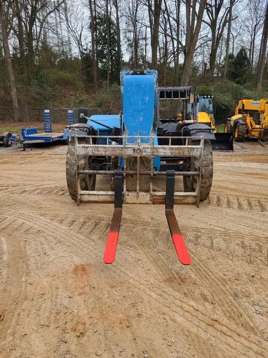 2016 Genie GTH-844D Forklift