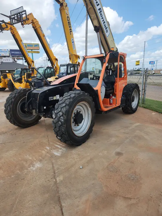 2016 JLG 642 Forklift