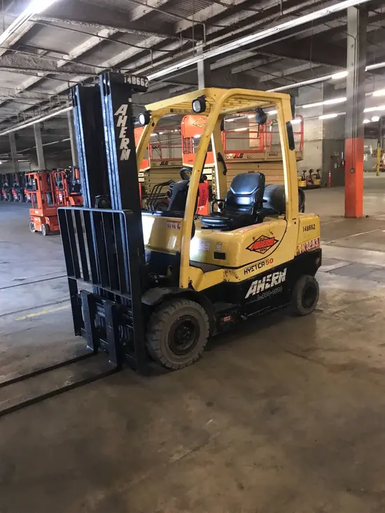 2014 HYSTER H50CT Warehouse Forklift